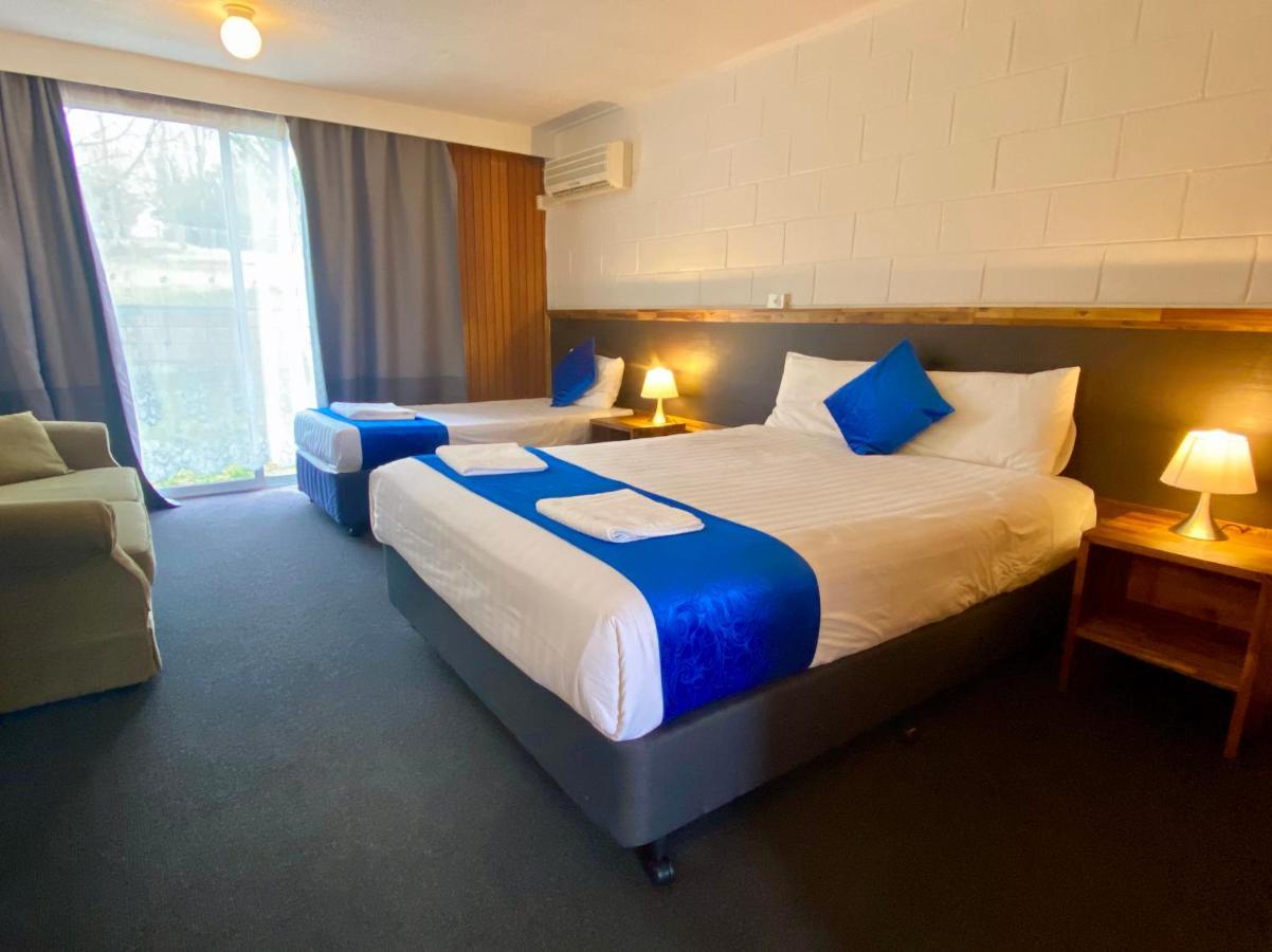 Snow Season Motor Inn Cooma Exteriör bild
